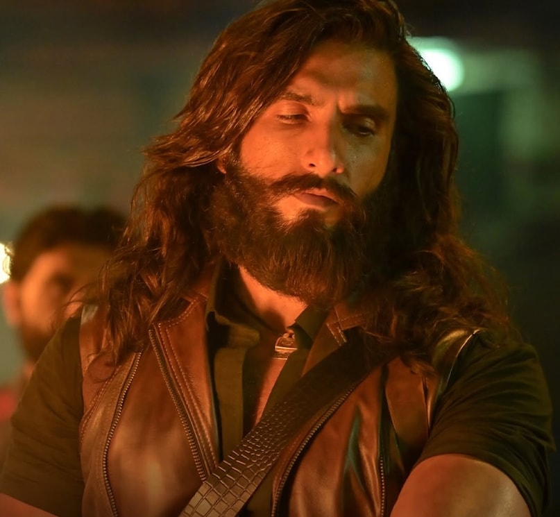 Dhurandhar 2 Worldwide Collection Day 53, Ranveer Singh Dhurandhar 2 OTT Premiere, Dhurandhar 2 vs Baahubali 2 Box Office, Aditya Dhar Dhurandhar 2 Total Earnings, Highest Grossing Indian Movies List 2026, धुरंधर 2 बॉक्स ऑफिस कलेक्शन, रणवीर सिंह की नई फिल्म की कमाई, धुरंधर 2 ओटीटी रिलीज डेट, बाहुबली 2 का रिकॉर्ड टूटा, भारत की सबसे ज्यादा कमाई वाली फिल्में