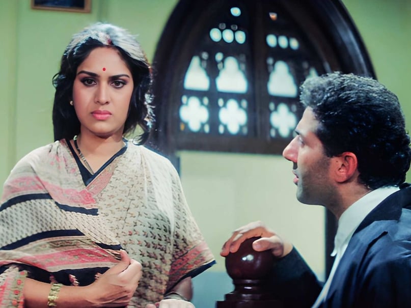 Sunny Deol Damini Movie Dialogues, Damini National Award Winner, Meenakshi Seshadri Performance in Damini, Sunny Deol Best Supporting Actor Award, 90s Iconic Bollywood Courtroom Dramas, सनी देओल की फिल्म दामिनी, दामिनी फिल्म डायलॉग्स, मीनाक्षी शेषाद्रि के यादगार रोल, दामिनी फिल्म का बॉक्स ऑफिस कलेक्शन, राजकुमार संतोषी की सुपरहिट फिल्में Sunny Deol Damini Movie Dialogues, Damini National Award Winner, Meenakshi Seshadri Performance in Damini, Sunny Deol Best Supporting Actor Award, 90s Iconic Bollywood Courtroom Dramas, सनी देओल की फिल्म दामिनी, दामिनी फिल्म डायलॉग्स, मीनाक्षी शेषाद्रि के यादगार रोल, दामिनी फिल्म का बॉक्स ऑफिस कलेक्शन, राजकुमार संतोषी की सुपरहिट फिल्में