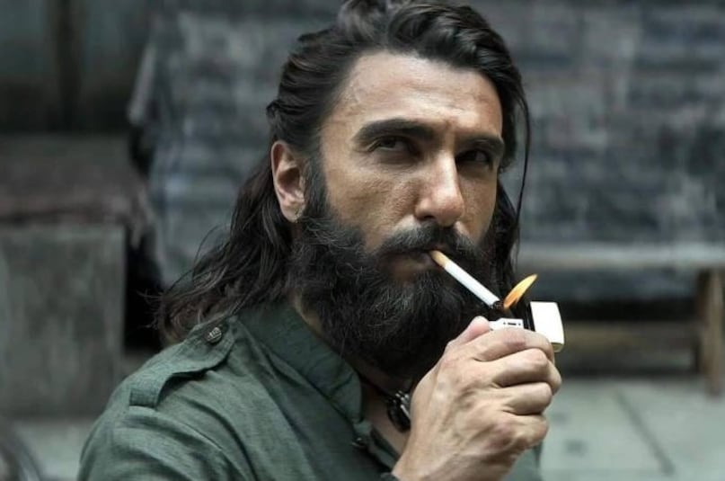 Ranveer Singh, Ranveer Singh FWICE Ban, Sanjay Gupta Backs Ranveer Singh, Don 3 Controversy Update, Ranveer Singh Leaves Don 3, Bollywood News 2026, रणवीर सिंह बैन विवाद, संजय गुप्ता डॉन 3, FWICE रणवीर सिंह न्यूज, डॉन 3 से रणवीर बाहर, बॉलीवुड कंट्रोवर्सी टुडे