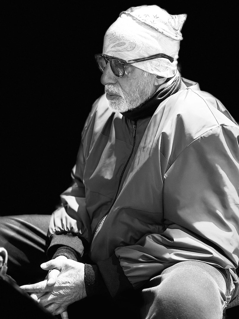 Amitabh Bachchan, Amitabh Bachchan health update, Amitabh Bachchan mysterious attack on trolls, Amitabh Bachchan cryptic post, Amitabh Bachchan absolutely fine, Amitabh Bachchan is not hospitalized, अमिताभ बच्चन, अमिताभ बच्चन स्वास्थ्य अपडेट, अमिताभ बच्चन का ट्रोल्स पर रहस्यमयी हमला, अमिताभ बच्चन की गुप्त पोस्ट, अमिताभ बच्चन बिल्कुल ठीक हैं, अमिताभ बच्चन अस्पताल में भर्ती नहीं हैं