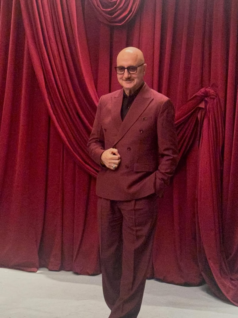Anupam kher