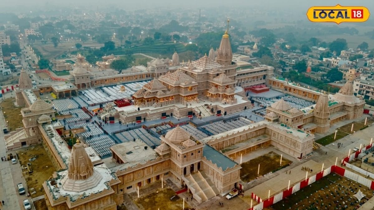 अयोध्या राम मंदिर के पास ठहरने की टेंशन खत्म! ₹400 से ₹800 में मिलेंगे AC कमरे, देखें बेस्ट गेस्ट हाउस की लिस्ट अयोध्या राम मंदिर के पास ठहरने की टेंशन खत्म! ₹400 से ₹800 में मिलेंगे AC कमरे, देखें बेस्ट गेस्ट हाउस की लिस्ट