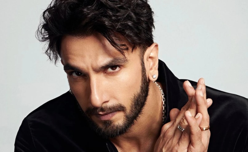 Ranveer Singh Chamundeshwari Temple, Don 3 Controversy, FWICE Ban on Ranveer, Rishab Shetty Controversy Apology, Farhan Akhtar Excel Entertainment Damage, रणवीर सिंह चामुंडेश्वरी मंदिर, डॉन 3 विवाद, फरहान अख्तर एक्सेल एंटरटेनमेंट, FWICE बैन रणवीर सिंह, ऋषभ शेट्टी माफीनामा Ranveer Singh Chamundeshwari Temple, Don 3 Controversy, FWICE Ban on Ranveer, Rishab Shetty Controversy Apology, Farhan Akhtar Excel Entertainment Damage, रणवीर सिंह चामुंडेश्वरी मंदिर, डॉन 3 विवाद, फरहान अख्तर एक्सेल एंटरटेनमेंट, FWICE बैन रणवीर सिंह, ऋषभ शेट्टी माफीनामा