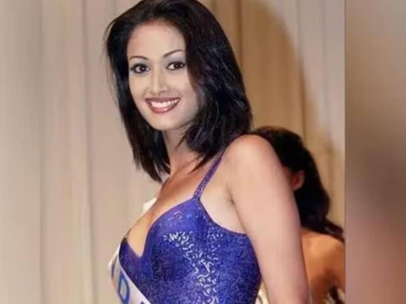 Gayatri Joshi Movie