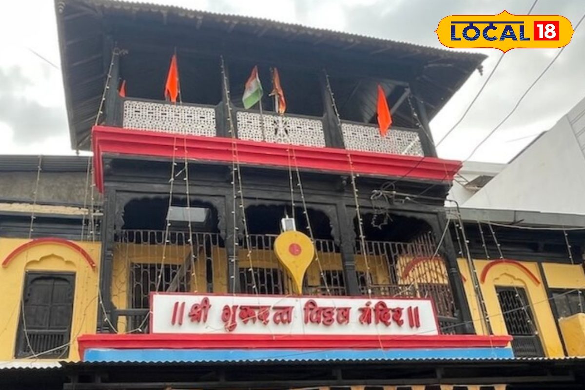 खंडवा का 202 साल पुराना विट्ठल मंदिर, 150 वर्षों से अनवरत भजन-कीर्तन की परंपरा, जानें मान्यता