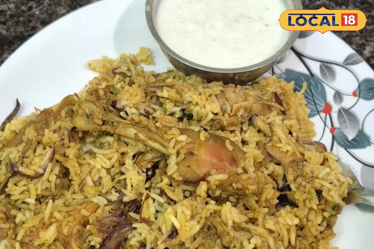 Hyderabadi biryani: घर पर बनाएं रेस्त्रां जैसी हैदराबादी बिरयानी, इस रेसिपी से मिलेगा लाजवाब स्वाद, मुंह में पानी ला देगी खुशबू