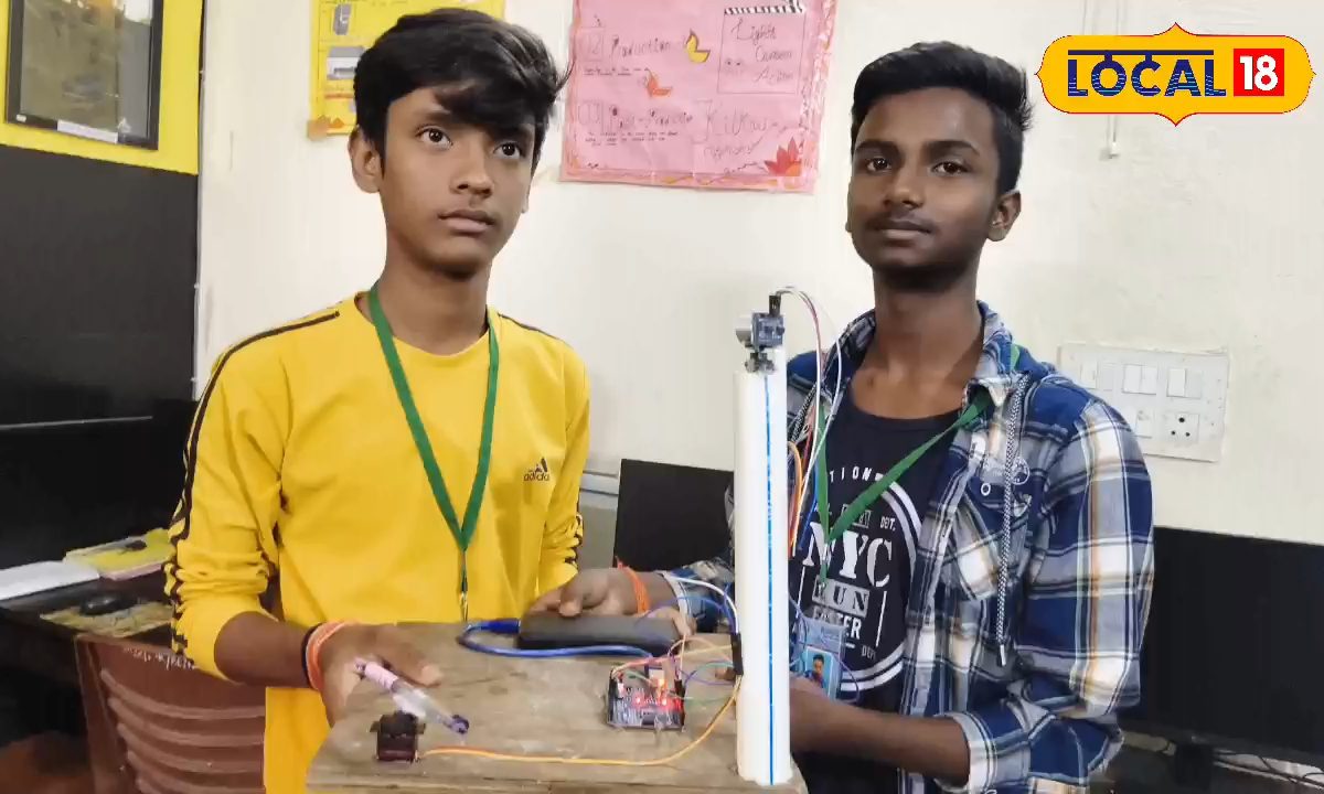 Success Story: 9वीं के छात्रों का रडार सिस्टम! अमेरिका-ईरान युद्ध से मिला आइडिया, दुश्मनों को देखते ही करेगा ढेर