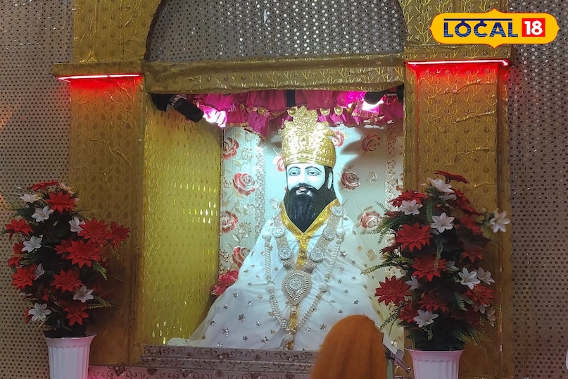 पालकी भी मौजूद