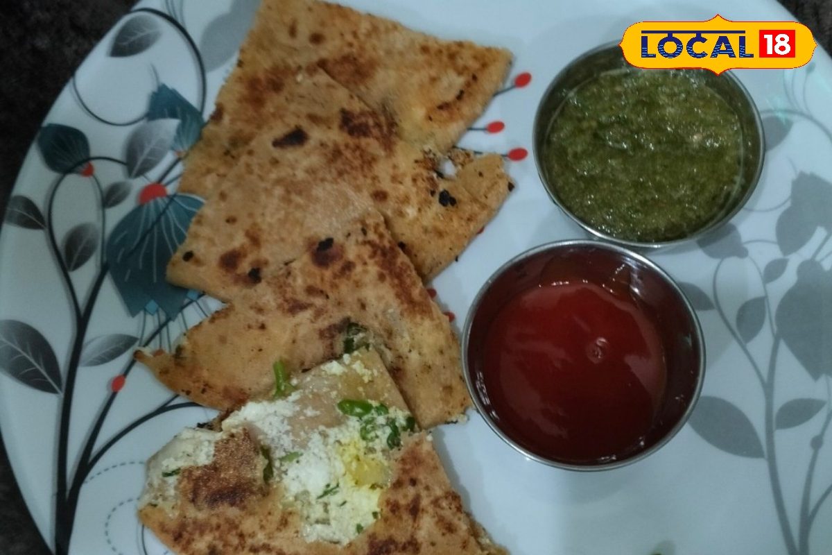 हेल्दी और टेस्टी नाश्ता चाहिए, तो ट्राई करें पनीर पराठा इसका स्वाद ऐसा कि उंगलियां चाटते रह जाएंगे आप