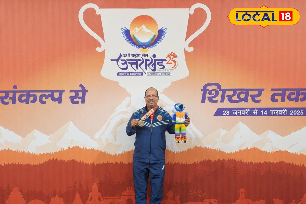 फ्रैक्चर हाथ, खाली जेब और बड़ा सपना! धौलपुर के जाकिर ने 2000 खिलाड़ियों को दी नई उड़ान