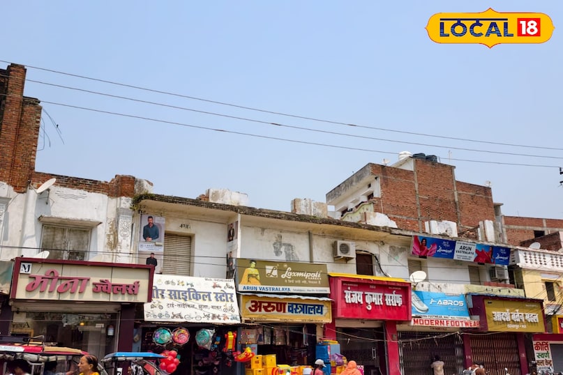 Mau news, local news, latest news, up news, ali building,