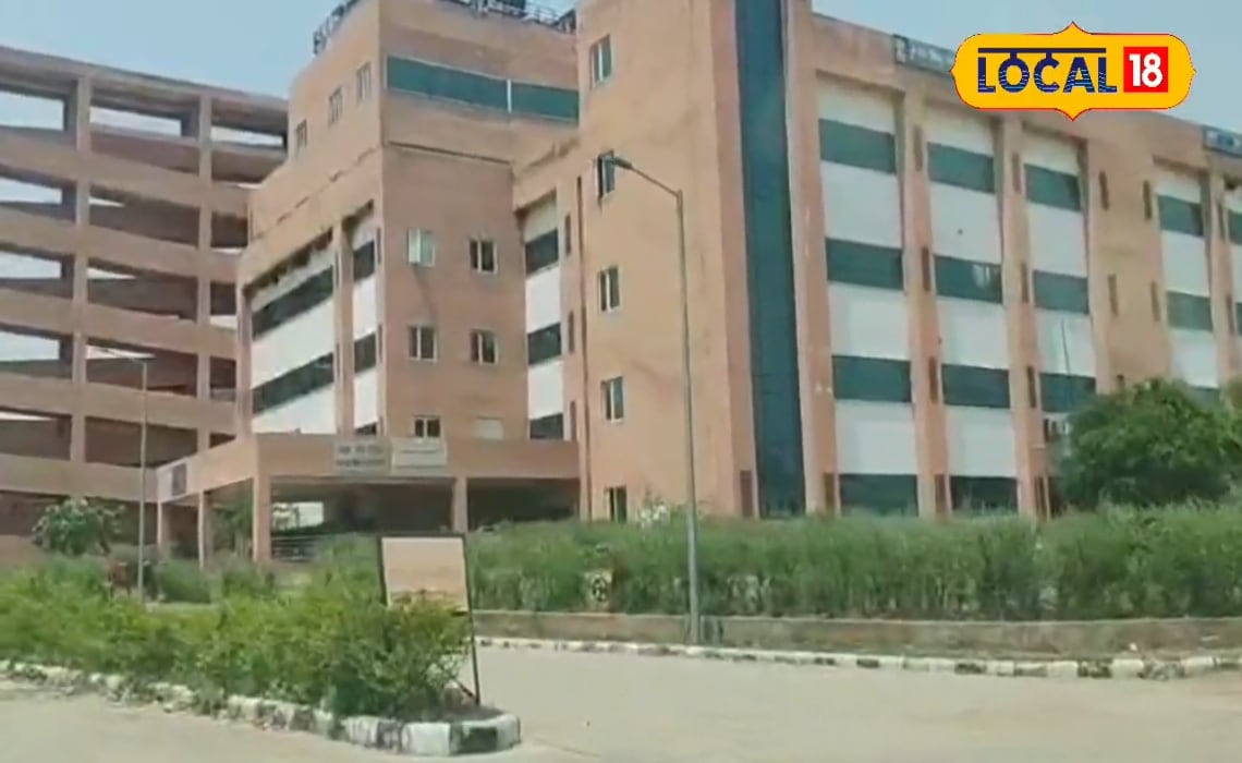बोलने और सुनने में दिक्कत वाले बच्चों का चित्रकूट में होगा मुफ्त इलाज, स्वास्थ्य विभाग ने शुरू किया पंजीकरण