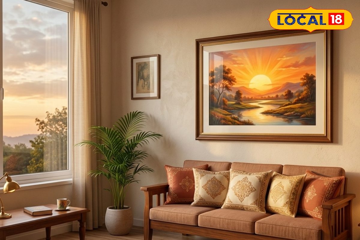 Vastu Tips: घर में उगते सूरज की तस्वीर लगाने से खुलते हैं तरक्की के रास्ते, जानिए सही दिशा