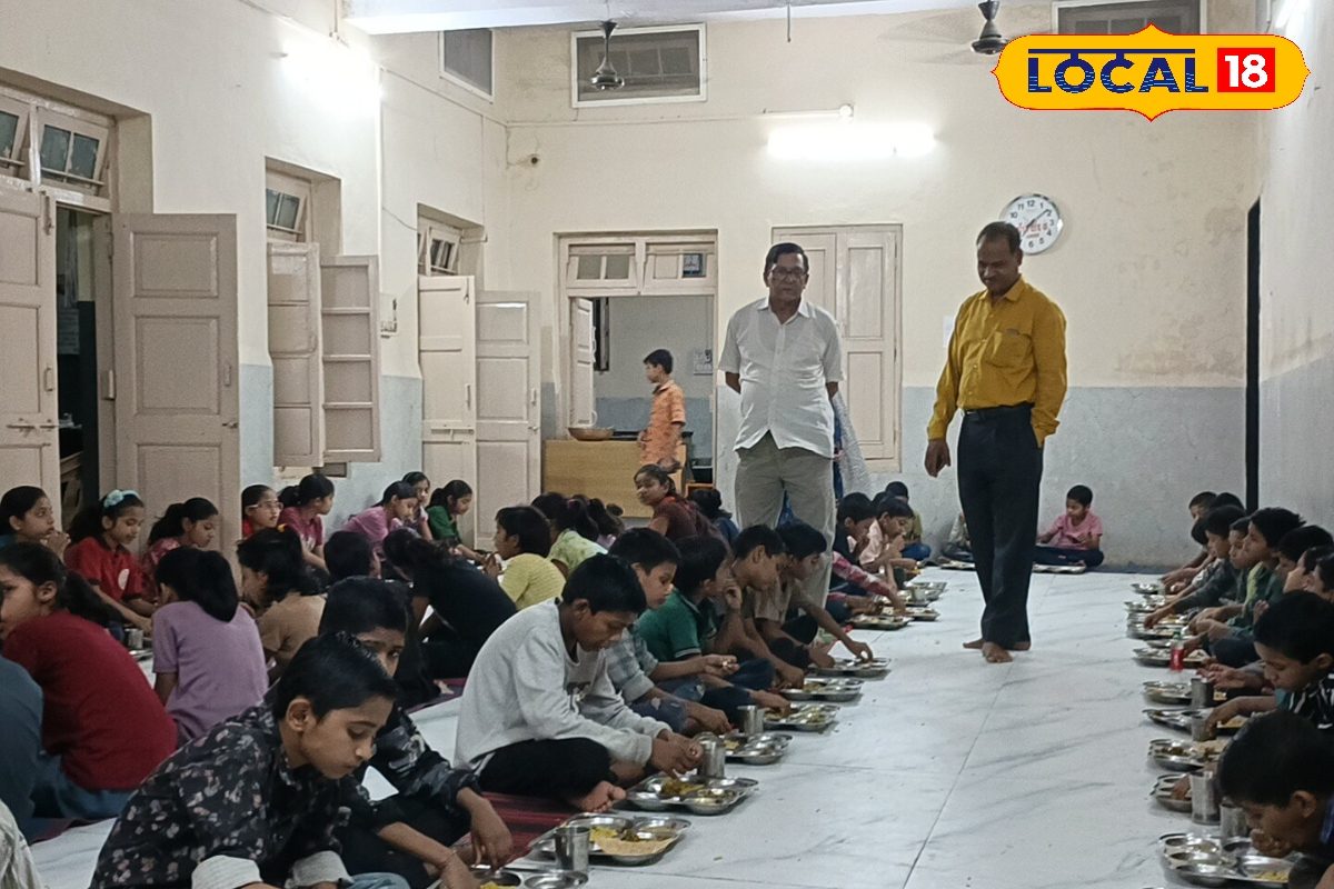 100 साल पुराना गुरुकुल, मुफ्त शिक्षा के साथ बच्चों को मिलता है घर जैसा माहौल, यहां से निकलकर कई बने अधिकारी