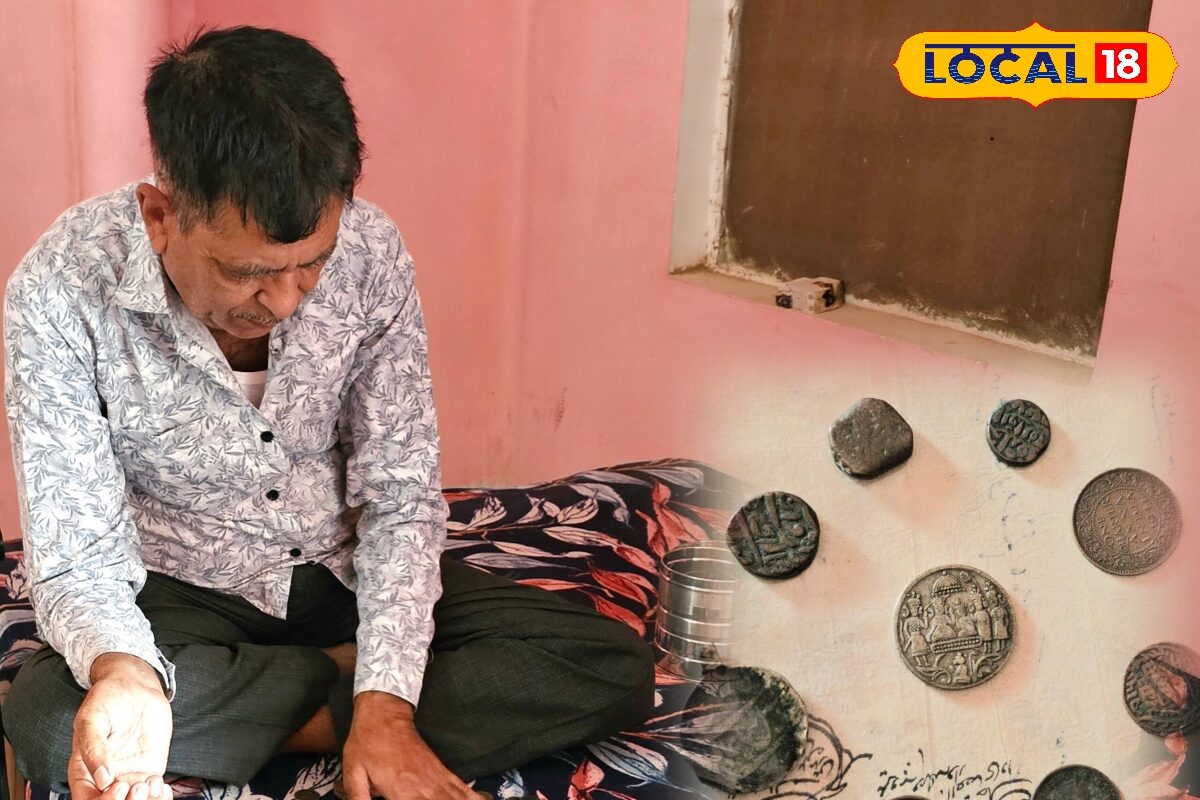42 साल से सिक्कों के पीछे ‘पागल’ हैं जमुई के कृष्णकांत! घर में छिपा रखा इतिहास का खजाना