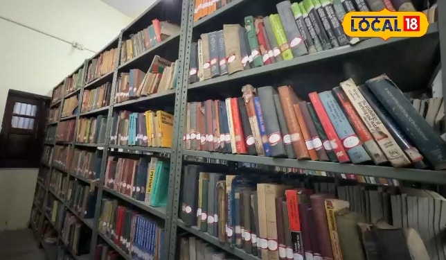जौनपुर का टीडी कॉलेज है शिक्षा का प्रमुख केंद्र, 1.5 किताबों का लाइब्रेरी में है संग्रह, आने वाली पीढ़ियों के लिए है धरोहर