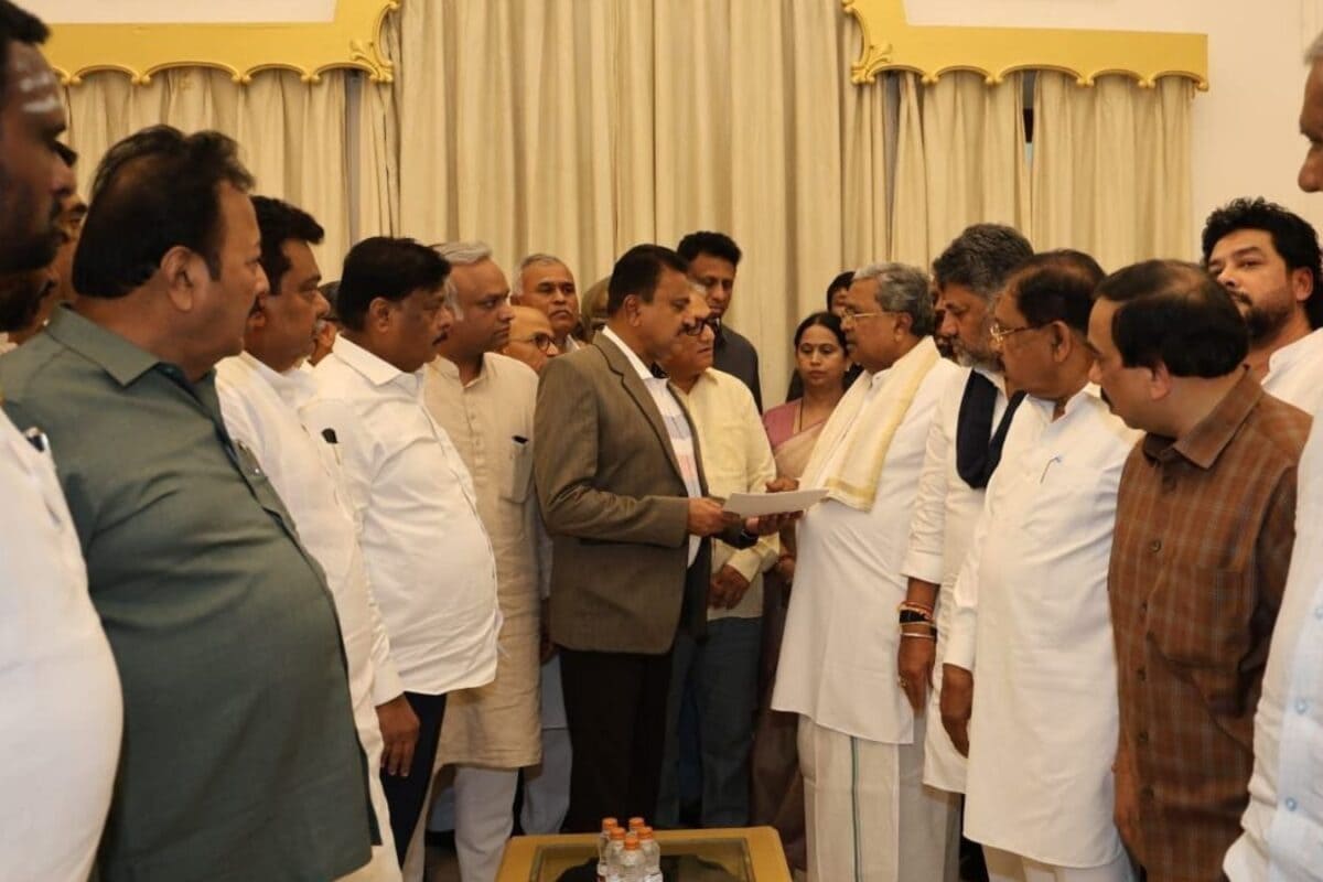 CM Siddaramaiah Resignation LIVE: मैं राज्यसभा नहीं जाऊंगा, आखिरी सांस तक सांप्रदायिक के खिलाफ जारी रहेगी लड़ाई - सिद्धारमैया