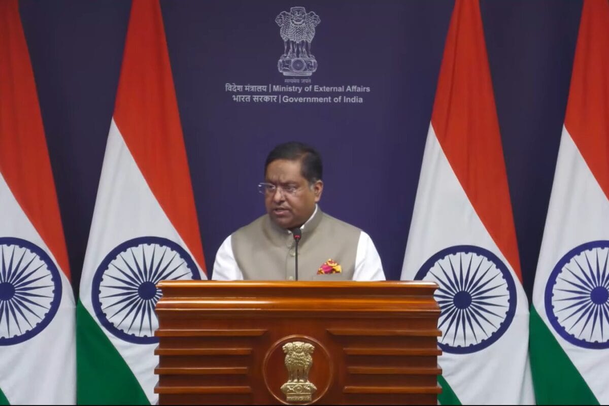 अमेरिका में भारतीयों के खिलाफ बढ़ते नस्लवाद पर भड़का भारत, विदेश मंत्रालय ने दो टूक कहा- बर्दाश्त नहीं!