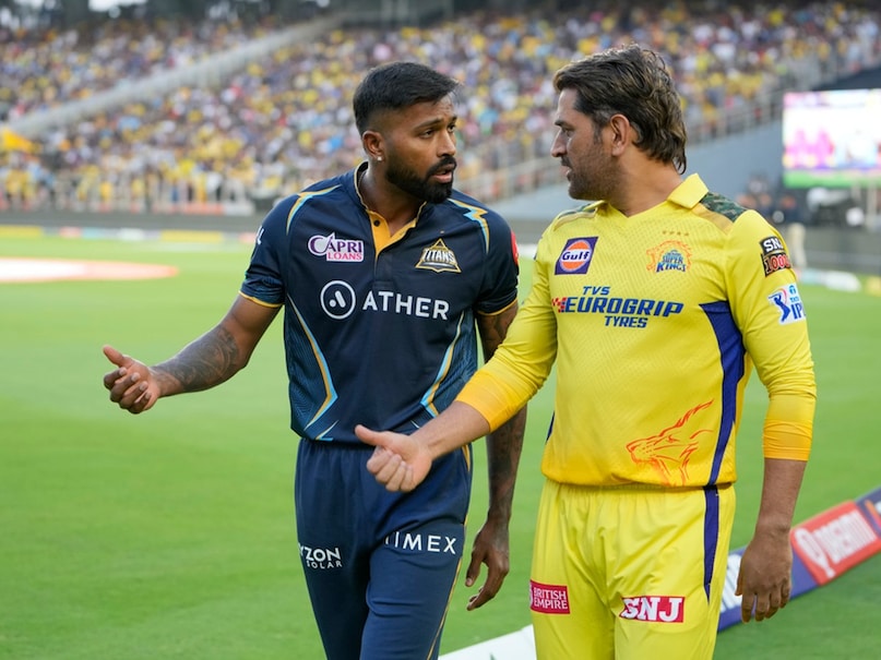 MS Dhoni and Hardik MS Dhoni and Hardik