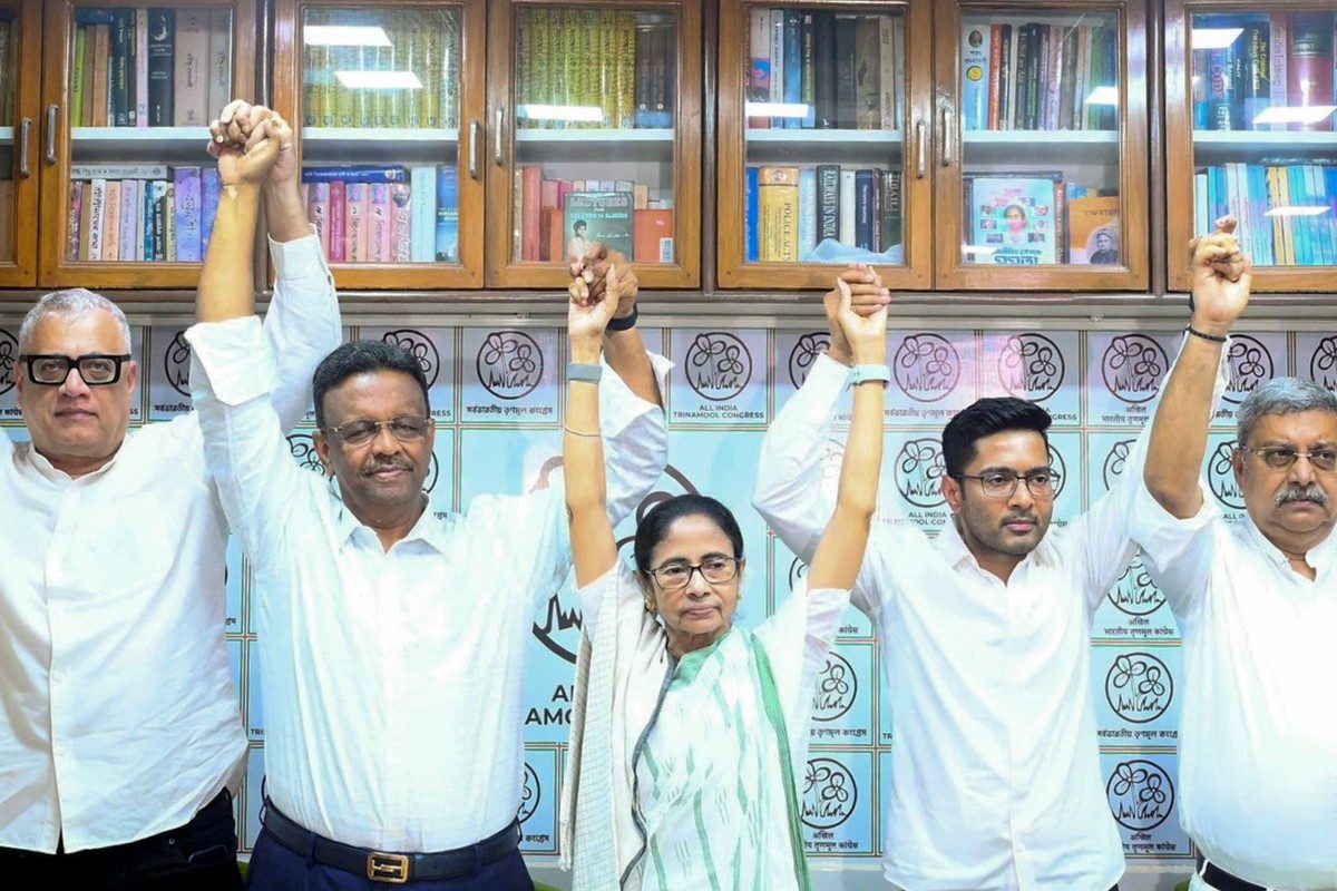 चुनाव हारते ही ममता बनर्जी की TMC में बगावत! अपनों ने दागे ऐसे-ऐसे तीखे सवाल, 'दीदी' को जवाब नहीं सूझ रहा