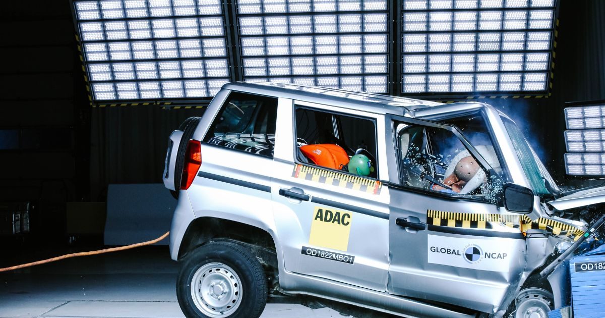 Don't buy any of these cars even by mistake! It turned into 'churan' in crash test
