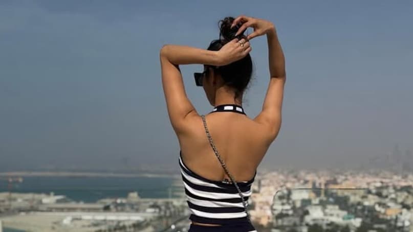 Mouni Roy, Akshay kumar Co Star Mouni Roy, Mouni Roy age, Mouni Roy husband, ranbir Kapoor Mouni Roy movie, Mouni Roy marriage, Mouni Roy divorce, Mouni Roy news