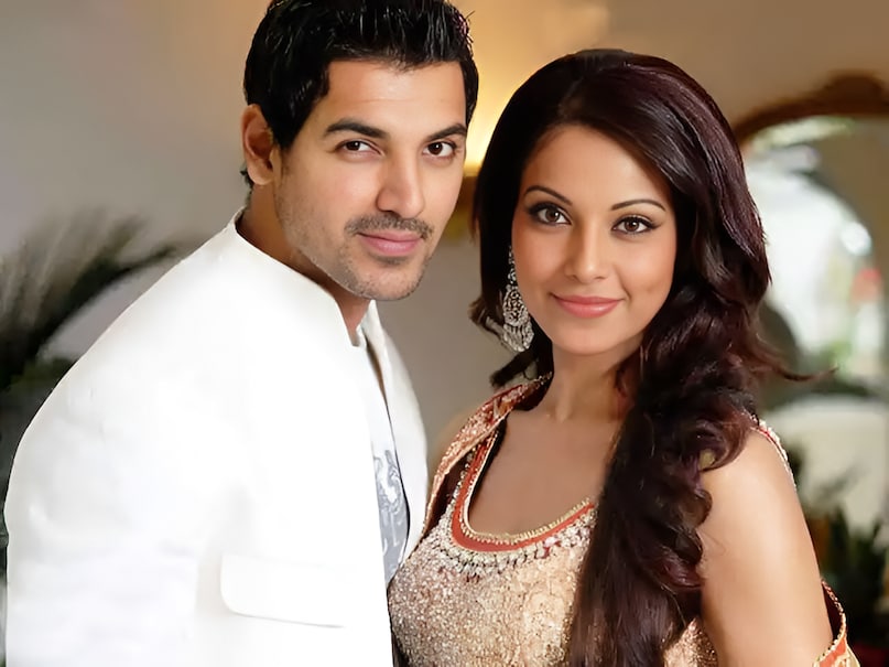 John Abraham Bipasha Basu Breakup, Dhan Dhana Dhan Goal Last Movie, John Bipasha Relationship Timeline, Bollywood Hottest Couple Split, Vivek Agnihotri Goal Movie 2007, जॉन अब्राहम बिपाशा बसु ब्रेकअप, धन धना धन गोल आखिरी फिल्म, जॉन बिपाशा रिश्ता और फिल्में, बॉलीवुड की सबसे मशहूर जोड़ी, विवेक अग्निहोत्री फिल्म गोल 2007
