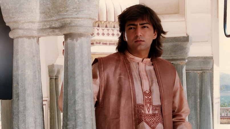 Kamal Sadanah Hit Songs List, Kamal Sadanah Life Tragedy Story, Rang Movie Songs 90s, Kamal Sadanah Kajol Bekhudi, Bollywood Musical Hit Actors 90s, कमल सदाना सुपरहिट गाने लिस्ट, कमल सदाना जीवन की त्रासदी, रंग फिल्म के गाने 90 दशक, कमल सदाना काजोल बेखुदी, बॉलीवुड म्यूजिकल हिट एक्टर्स 90s