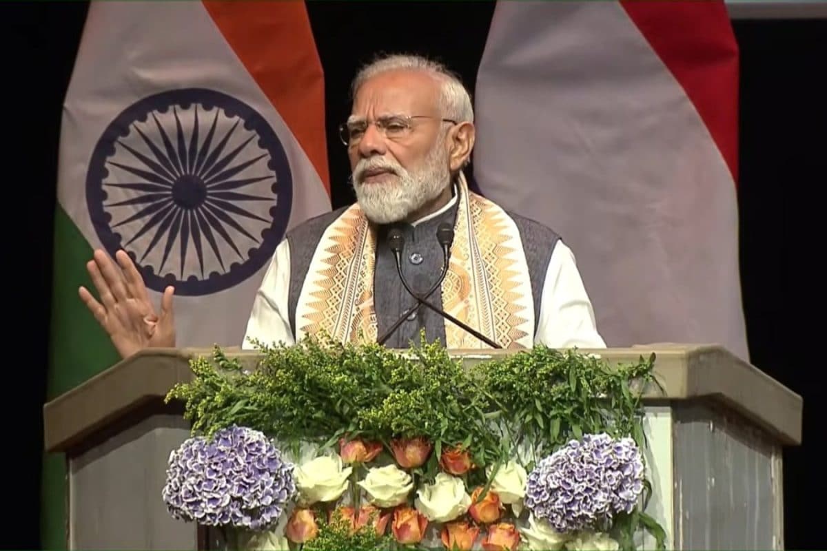 'बहुत बड़ी आबादी गरीबी के दलदल में चली जाएगी...', पीएम मोदी ने नीदरलैंड्स में जताई चिंता, बताया फ्यूचर प्लान