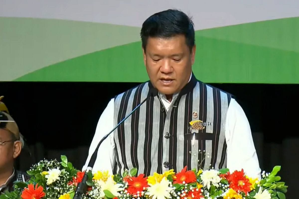 अरुणाचल सरकार का 'मेगा गिफ्ट', सैलरी और पेंशन में हुई भारी बढ़ोतरी, जानें कब आएंगे खाते में पैसे
