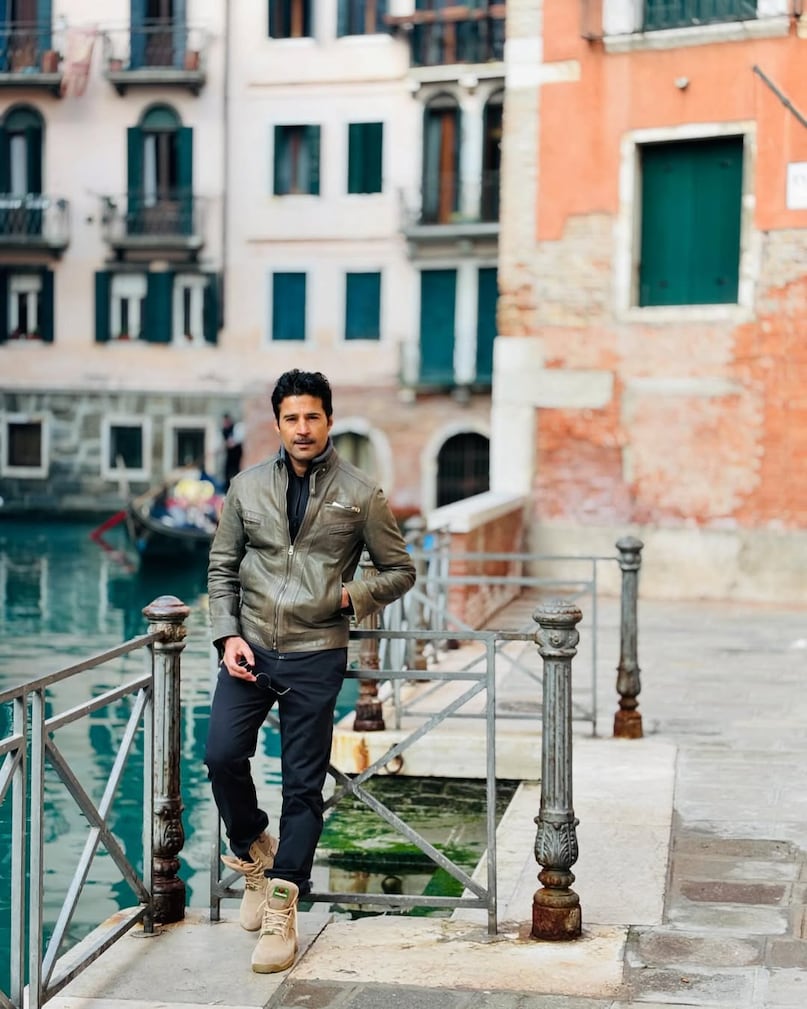 Rajeev Khandelwal 