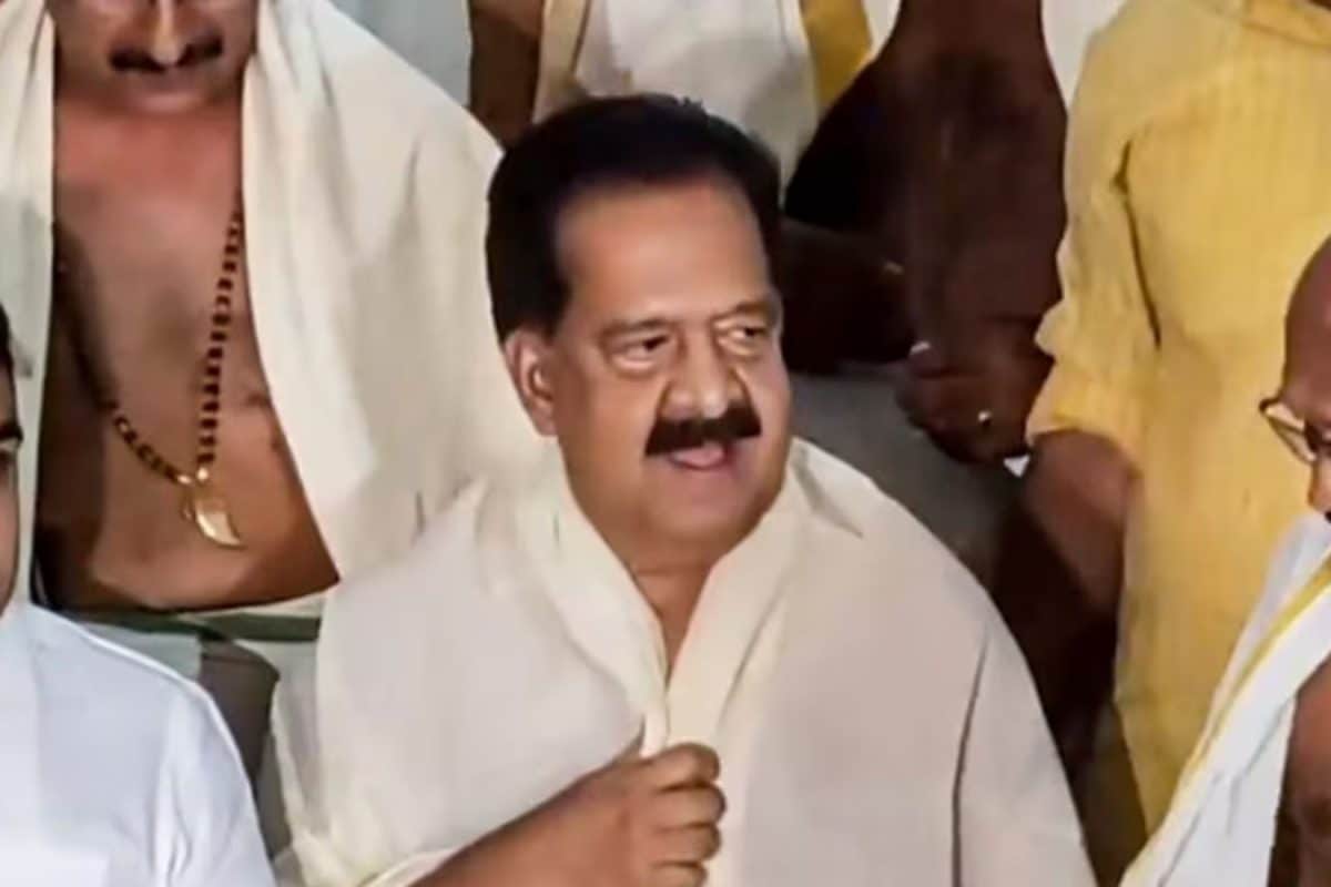 'पार्टी पहले, पद बाद में', CM पद नहीं मिलने पर बोले रमेश चेन्निथला, नाराजगी को क‍िया खार‍िज