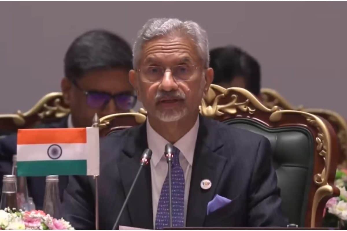 युद्ध, आतंक और आर्थिक संकट पर जयशंकर का कड़ा रुख; BRICS में गूंजी भारत की आवाज