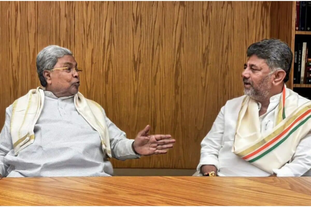 हाथ क्यों जोड़ने लगे रणदीप सुरजेवाला, CM सिद्धारमैया पर कांग्रेस ने कर लिया फैसला? कर्नाटक में क्या चल रहा