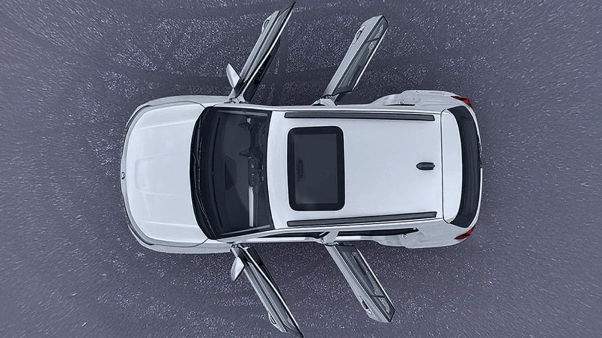 19 KM Mileage, Sunroof… Price ₹ 7.59 Lakh! This SUV crossed the company's boat