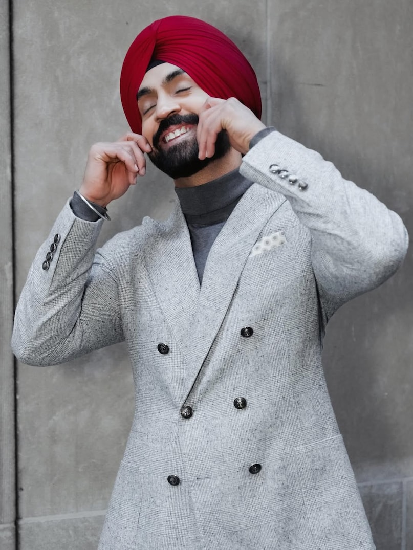 Diljit Dosanjh, Diljit Dosanjh News, Diljit Dosanjh will not join Punjab politics, Diljit Dosanjh denies appeal to be new face of Punjab, Diljit Dosanjh turns down appeal to join politics, दिलजीत दोसांझ, दिलजीत दोसांझ समाचार, दिलजीत दोसांझ पंजाब की राजनीति में शामिल नहीं होंगे, दिलजीत दोसांझ ने राजनीति में शामिल होने की अपील ठुकराई