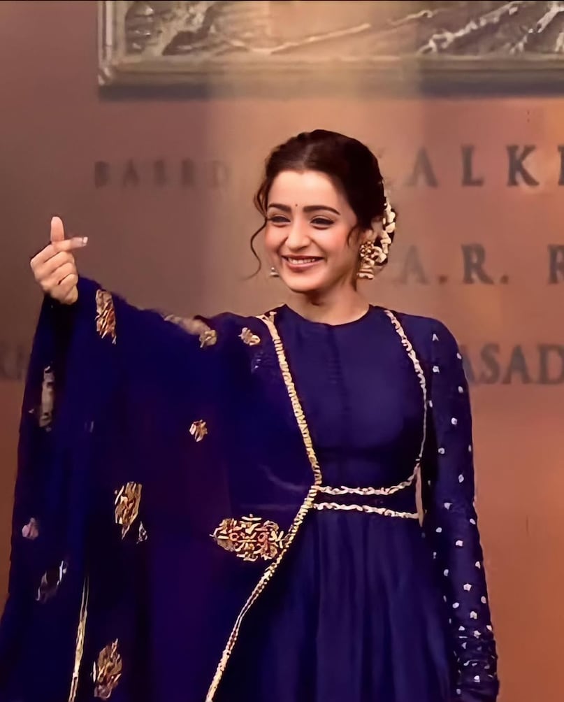 Trisha Krishnan, Trisha Krishnan Movies, Trisha Krishnan age, Trisha Krishnan childhood, Trisha Krishnan how became Film superstar, Trisha Krishnan wanted to study criminal psychology, trisha krishnan vijay oath ceremony, trisha Krishnan releationship, तृषा कृष्णन, तृषा कृष्णन फिल्में, तृषा कृष्णन की उम्र, तृषा कृष्णन का बचपन, तृषा कृष्णन फिल्म सुपरस्टार कैसे बनीं, तृषा कृष्णन आपराधिक मनोविज्ञान का अध्ययन करना चाहती थीं, तृषा कृष्णन विजय शपथ समारोह