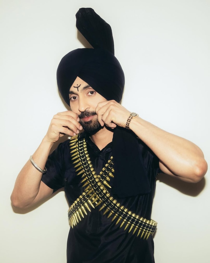 Diljit Dosanjh, Diljit Dosanjh News, Diljit Dosanjh will not join Punjab politics, Diljit Dosanjh denies appeal to be new face of Punjab, Diljit Dosanjh turns down appeal to join politics, दिलजीत दोसांझ, दिलजीत दोसांझ समाचार, दिलजीत दोसांझ पंजाब की राजनीति में शामिल नहीं होंगे, दिलजीत दोसांझ ने राजनीति में शामिल होने की अपील ठुकराई