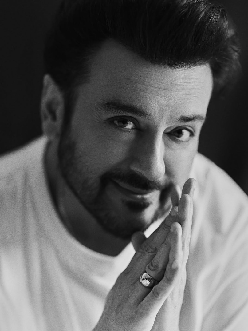 Adnan Sami, Adnan Sami interview, Adnan Sami controversy, Adnan Sami trolls, Mohan Bhagwat meeting, social media trolling, Lipstick new song, self-assurance anthem, अदनान सामी, अदनान सामी साक्षात्कार, अदनान सामी विवाद, अदनान सामी ट्रोल, मोहन भागवत मुलाकात, सोशल मीडिया ट्रोलिंग, अदनान सामी का नया गाना लिपस्टिक Adnan Sami, Adnan Sami interview, Adnan Sami controversy, Adnan Sami trolls, Mohan Bhagwat meeting, social media trolling, Lipstick new song, self-assurance anthem, अदनान सामी, अदनान सामी साक्षात्कार, अदनान सामी विवाद, अदनान सामी ट्रोल, मोहन भागवत मुलाकात, सोशल मीडिया ट्रोलिंग, अदनान सामी का नया गाना लिपस्टिक