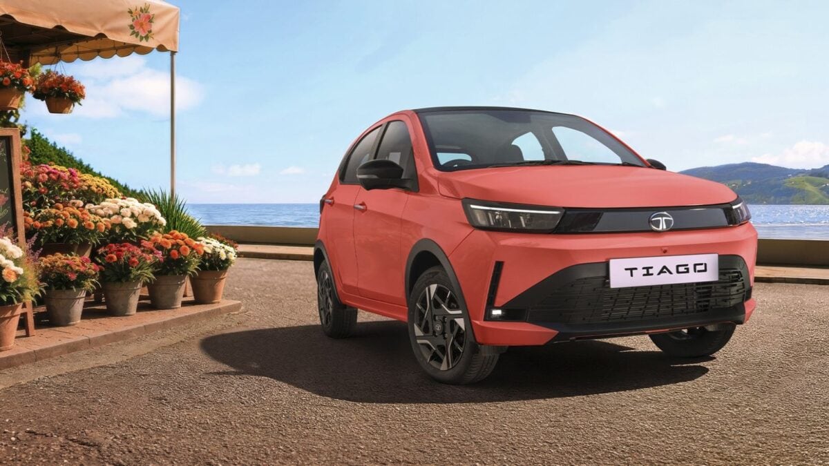 People with how much salary should buy Tata Tiago, know