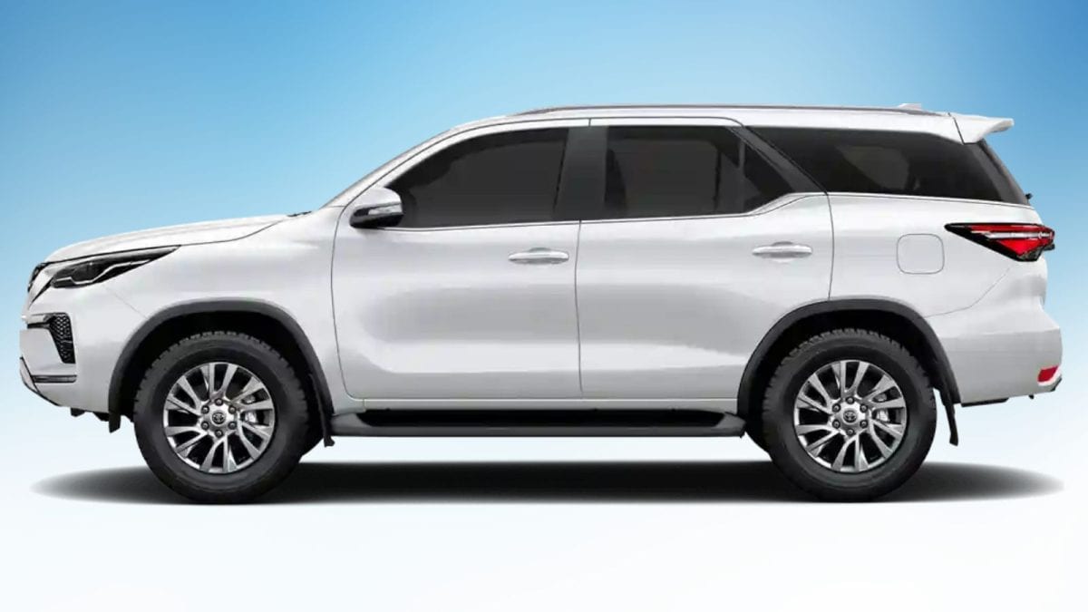 Fortuner coming with hybrid engine! You will get powerful features along with tremendous mileage.