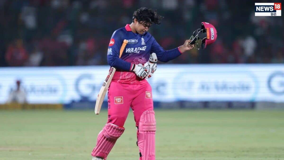 Sourav Ganguly on vaibhav sooryavanshi: टेस्ट के लायक नहीं अभी वैभव सूर्यवंशी, पूर्व दिग्गज ने वंडर बॉय के करियर पर की बड़ी भविष्यवाणी Sourav Ganguly on vaibhav sooryavanshi: टेस्ट के लायक नहीं अभी वैभव सूर्यवंशी, पूर्व दिग्गज ने वंडर बॉय के करियर पर की बड़ी भविष्यवाणी
