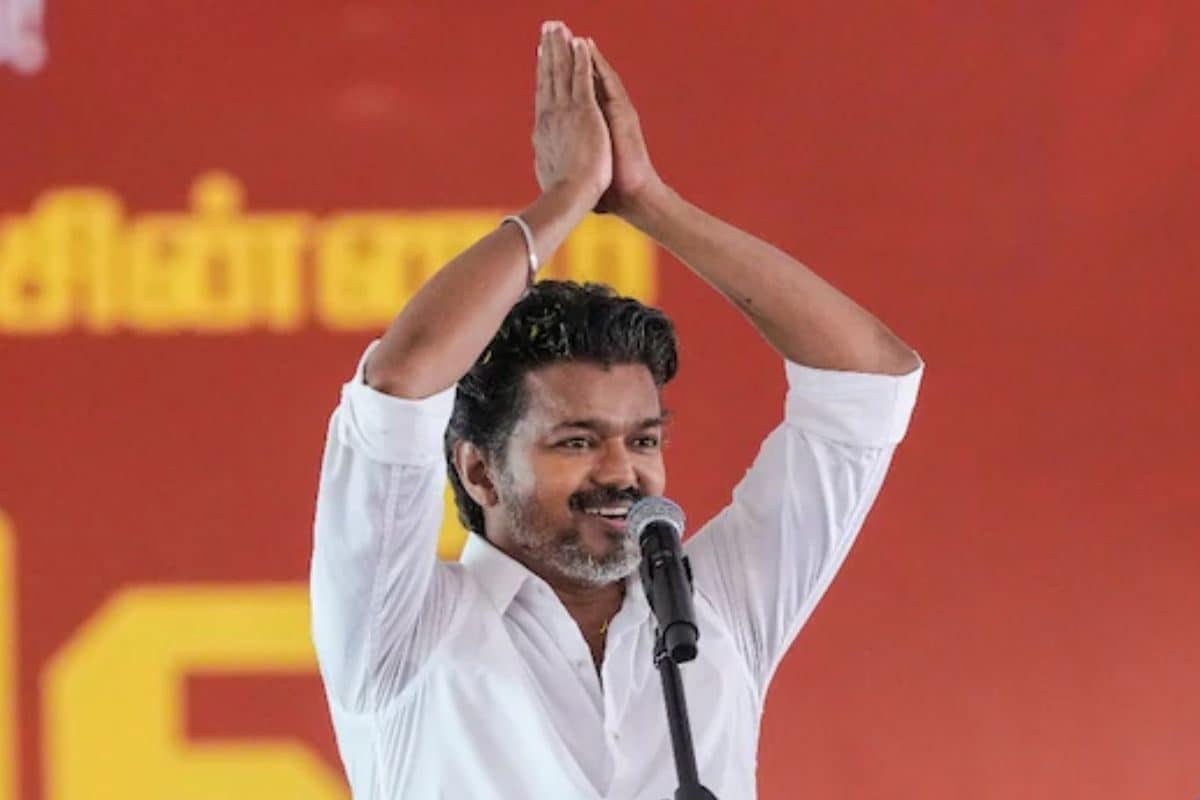 Tamilnadu CM Vijay Oath LIVE: 57 साल का 'द्रविड़' किला ध्वस्त, विजय आज लेंगे CM पद की शपथ; लेकिन डिप्टी CM पर फंसा पेंच