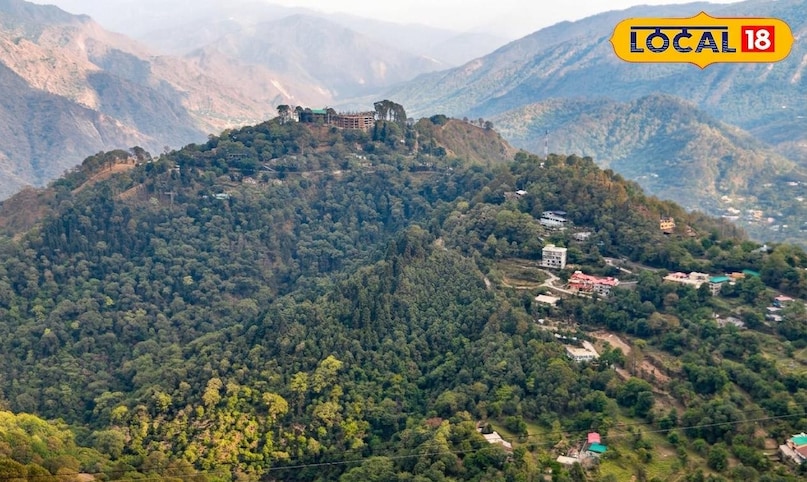 आलूखेत की एक और खासियत इसकी बेहतर कनेक्टिविटी है. यहां से गुजरने वाली सड़क नैनीताल को गेठिया से जोड़ती है, जिससे इस लोकेशन तक पहुंचना और भी आसान हो जाता है. यह मार्ग न सिर्फ सफर को सुगम बनाता है, बल्कि नैनीताल से हल्द्वानी और भवाली जानें के लिए एक वैकल्पित रोड की तरह भी उपयोग किया जाता है. जो लोग ड्राइविंग का शौक रखते हैं, उनके लिए यह रास्ता किसी एडवेंचर से कम नहीं है.