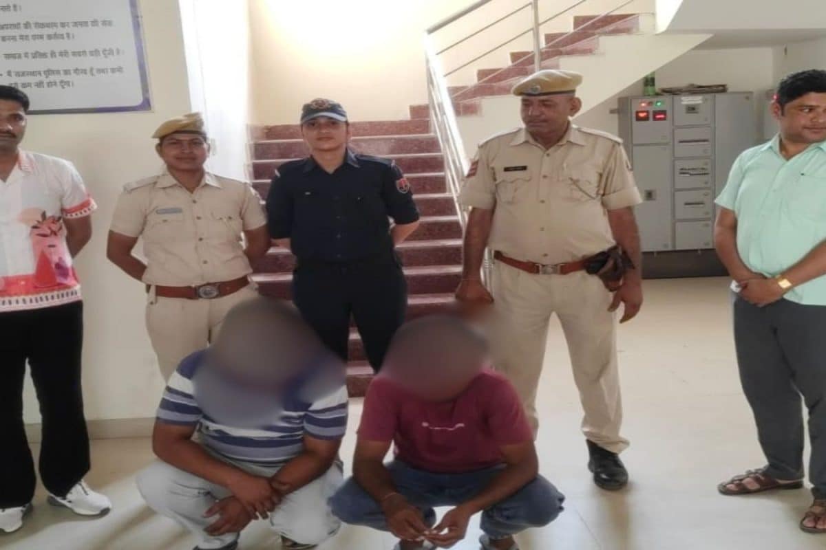 कॉलेज के बाहर लड़कियों को छेड़ना पड़ा भारी! खैरथल-तिजारा में कालिका यूनिट का एक्शन, मनचलों को सरेआम सिखाया सबक