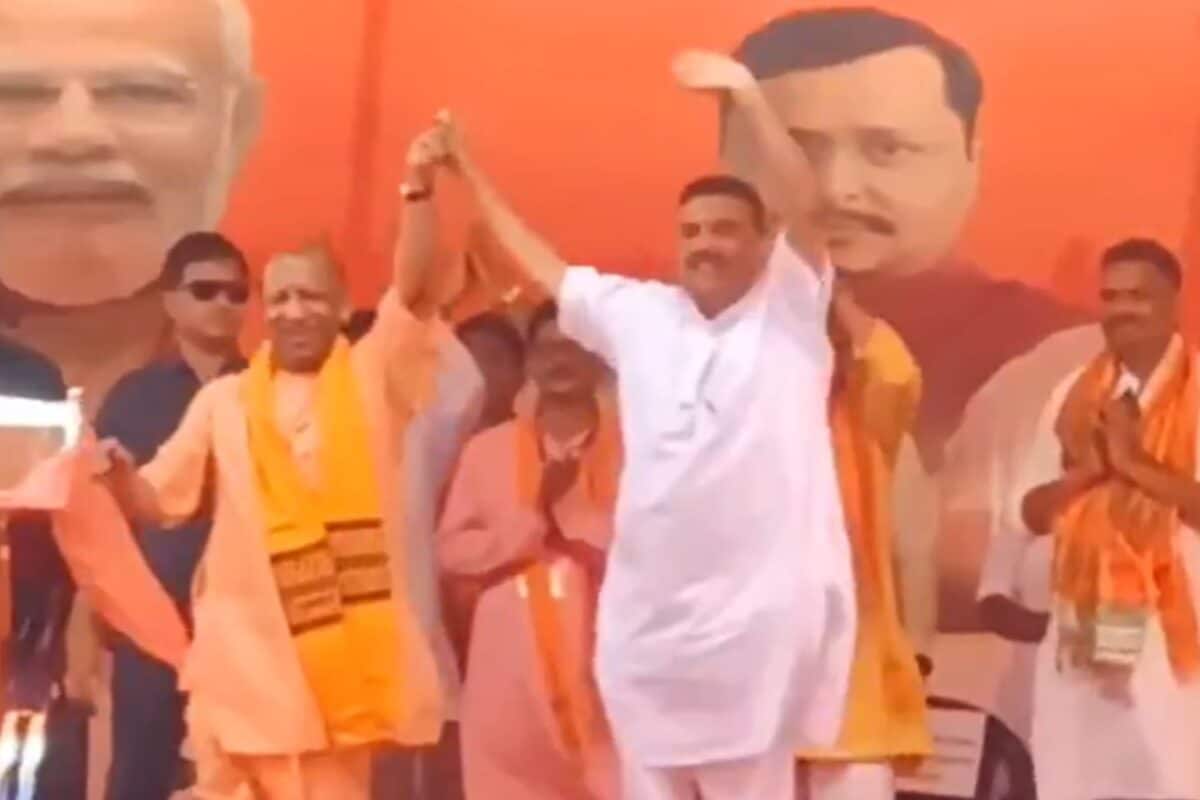 Opinion: योगी की राह पर चले शुभेंदु... लाउडस्पीकर, सड़क पर नमाज और गोवंश वध पर कड़े फैसले से बंगाल में हिंदुओं का जबरदस्त ध्रुवीकरण!