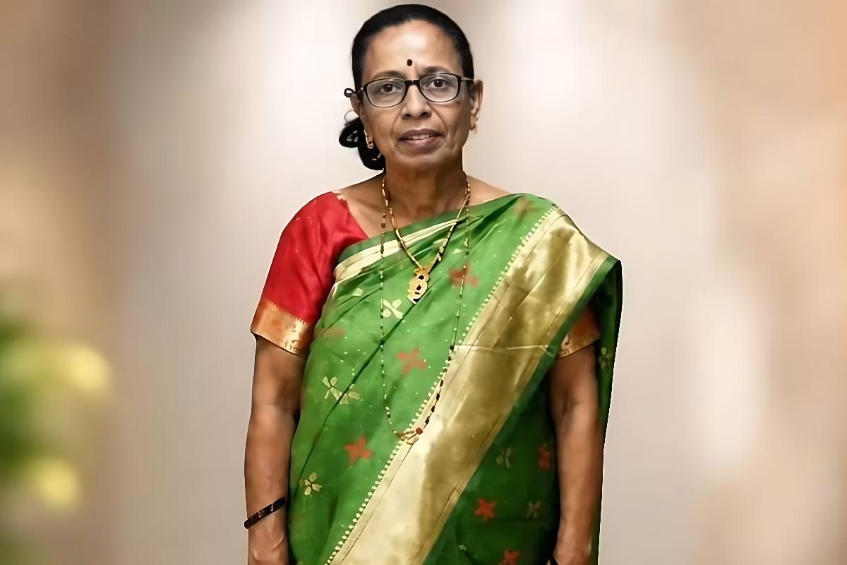 दिन में घर का काम, रात में गईं स्कूल, मुंबई की 68 साल की दादी बनीं रोल मॉडल, 60% अंकों के साथ पास की 12वीं
