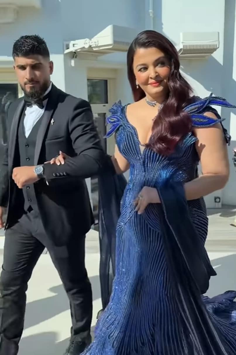Madhuri Dixit, Aishwarya Rai, Aishwarya Rai cannes look trolling, Madhuri Dixit defends Aishwarya Rai, Aishwarya Rai Madhuri Dixit , माधुरी दीक्षित, ऐश्वर्या राय 