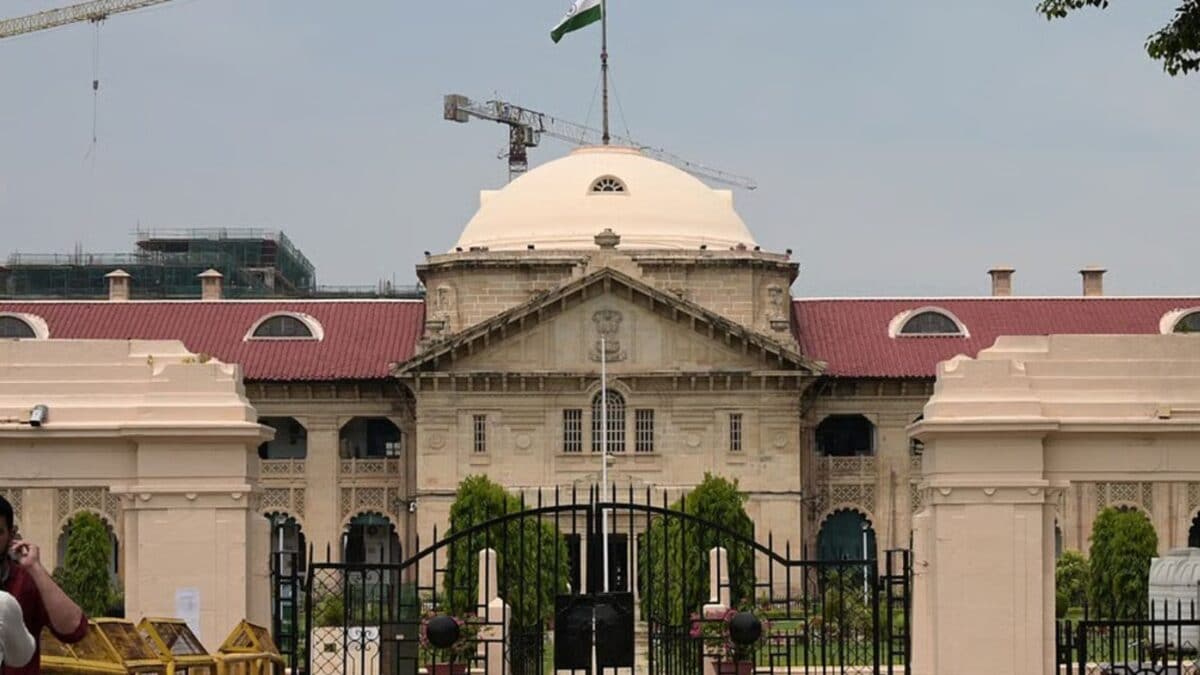 यूपी के 4 मेडिकल कॉलेजों में 91% आरक्षण पर हाईकोर्ट की रोक