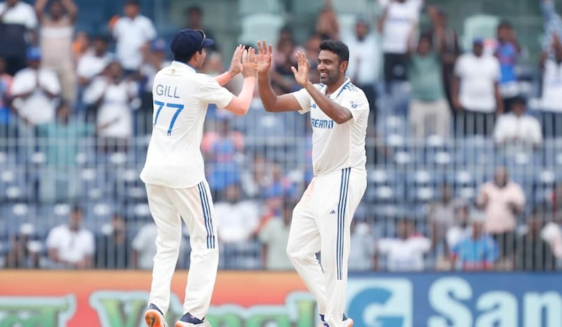 cricketers who were forced retire, 5 Indian cricketers were forced to retire from cricket, cricketers who were forced retirement from cricket, Virender Sehwag, Shikhar Dhawan, Gautam Gambhir, Ravichandran Ashwin, Zaheer khan, Unlucky cricketer, five Indian unlucky cricketers, 5 अनलकी क्रिकेटर, भारत के 5 बदनसीब क्रिकेटर, वीरेंद्र सहवाग, शिखर धवन, गौतम गंभीर 